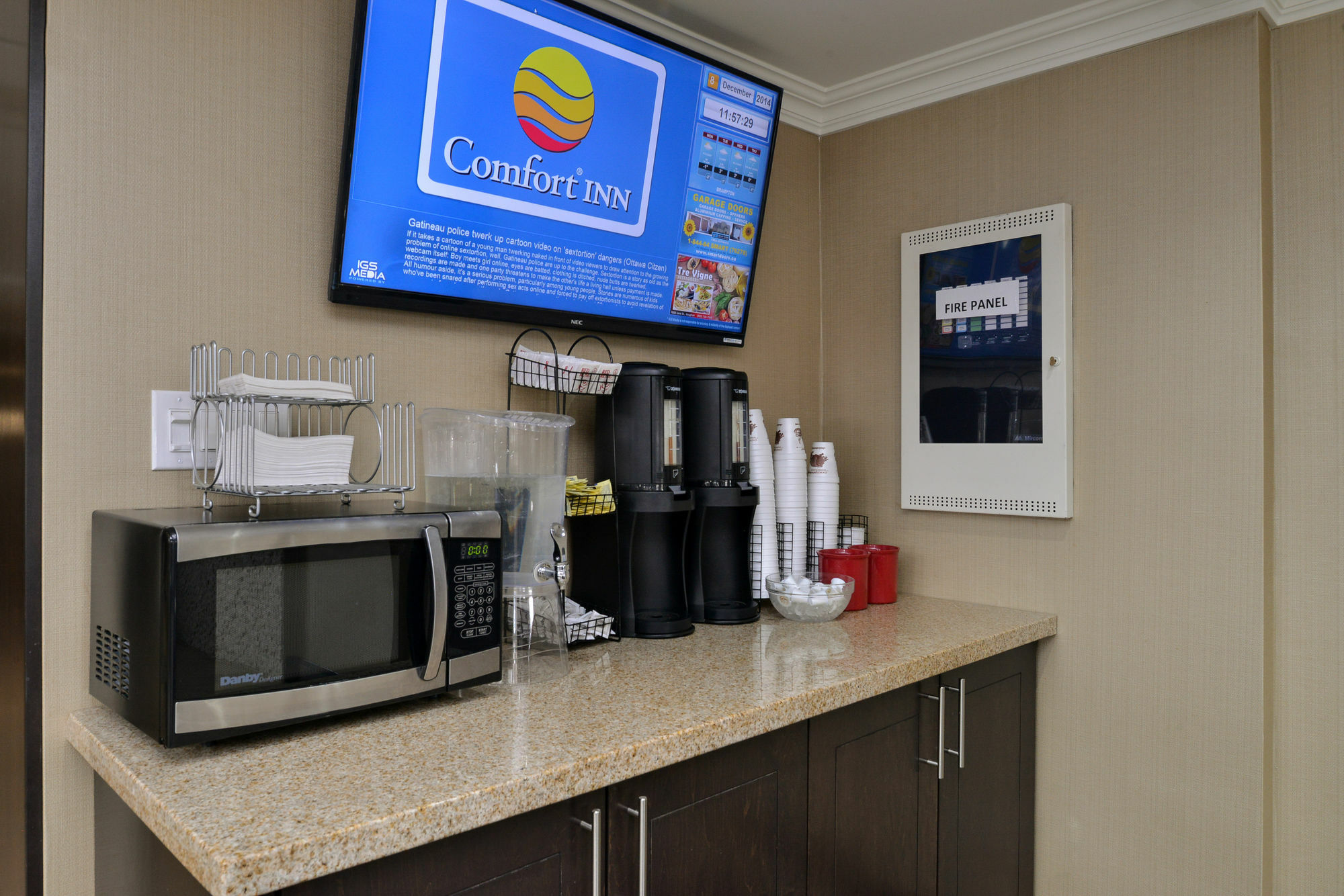 Comfort Inn Brampton Bagian luar foto